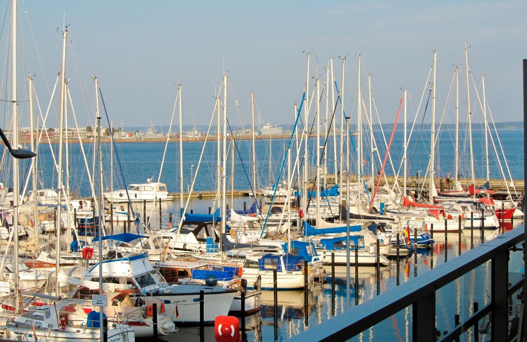 Apartment 12 - "Silbermoewe I" - Blickrichtung Yacht- Und Binnenhafenoffenes Meer Эккернфёрде Экстерьер фото